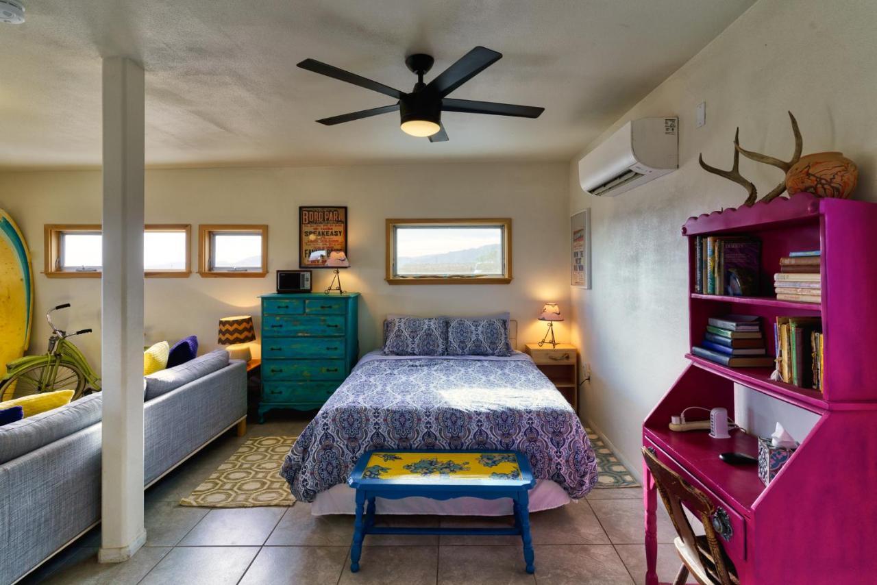 Flying Point Homestead Twentynine Palms Exterior photo
